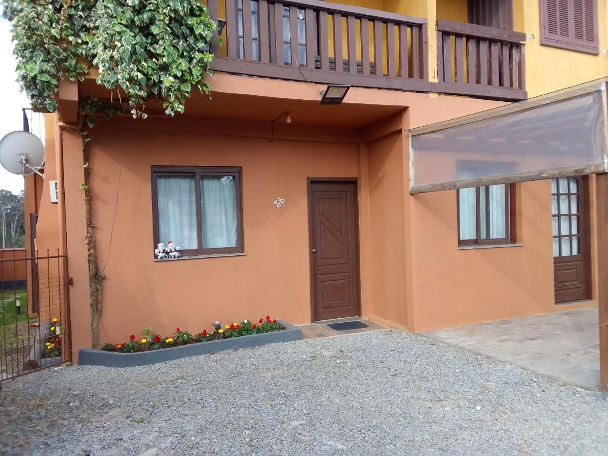 Residencial Dom Celeste Canela Luaran gambar
